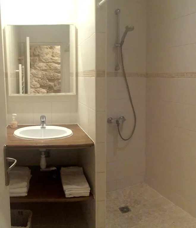Lumineux Centre - Chatelet Apartment *